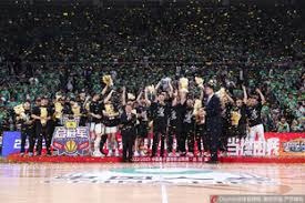 12战10败！独行侠遭76人逆转横扫 克莱21分华盛顿29+12