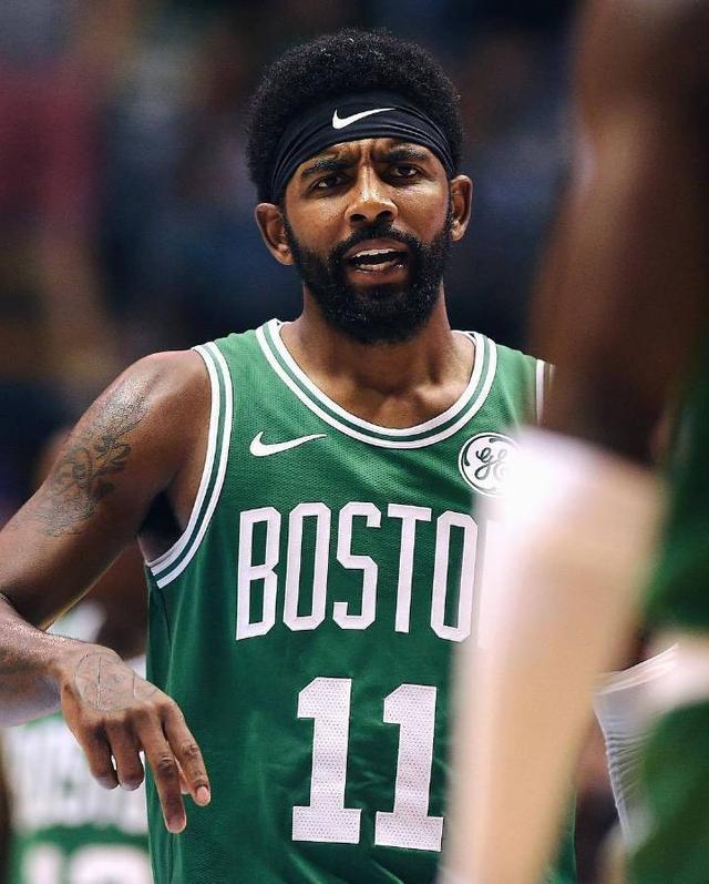 对阵利兹联 对阵利兹联